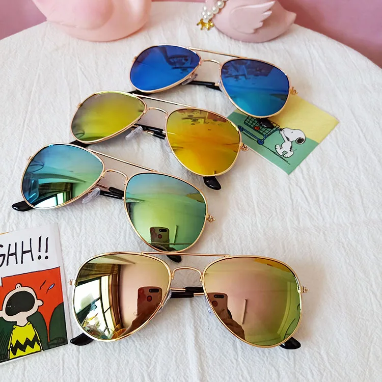 

2020 Classic Sunglasses Girls Colorful Mirror Children Glasses Metal Frame Kids Travel Shopping Eyeglasses UV400