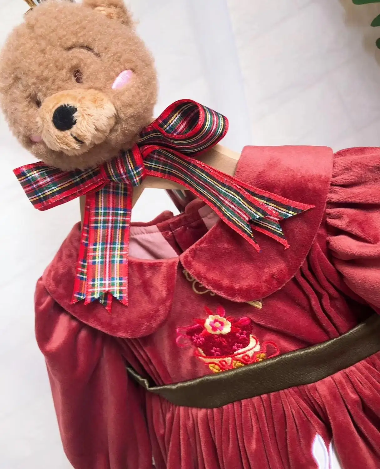 От 0 до 7 лет для маленьких девочек сезон осень-зима красное бархатное платье с