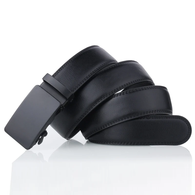 Ремень мужской кожаный с автоматической пряжкой однотонный для джинсов и штанов