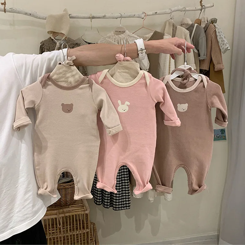

2021 Ins New Fashion Baby Rompers Autumn Winter Baby Soft Rompers With Hat Jumpsuits Baby Bodysuits