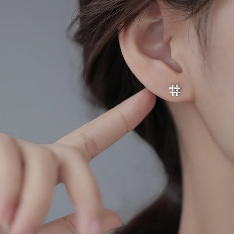 

Stud Earrings Jewelry For Women 2021 Silver Color Hollow Geometric Irregular Zircon Piercing Ear Ring Children Girl Cute Gifts