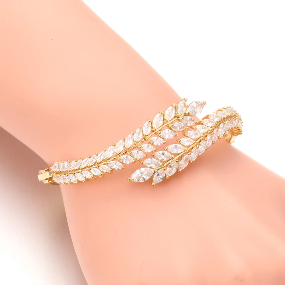 

Высококачественные циркониевые браслеты для женщин, романтический женский браслет с цветами, Свадебные элегантные стильные браслеты для н...