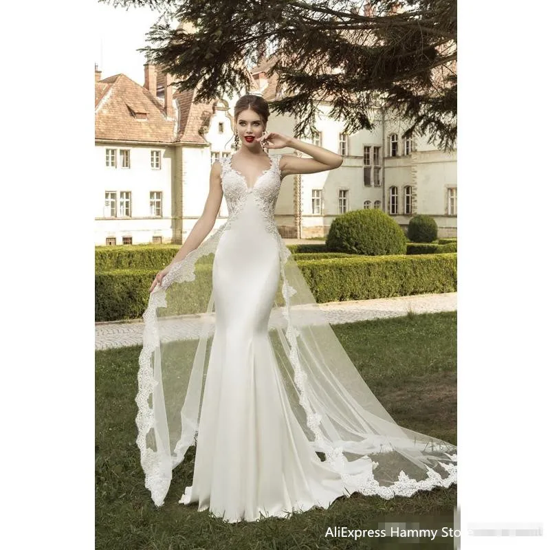 

Сексуальное женское свадебное платье, белое кружевное длинное платье с глубоким V-образным вырезом, Длинные сетчатые кружевные рукава, плиссированные платья до пола