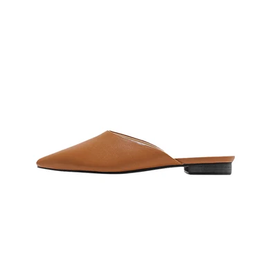 

2021 summer new products pointed toe fashion casual flat-heeled ladies half slippers high quality women's sandals and slippers