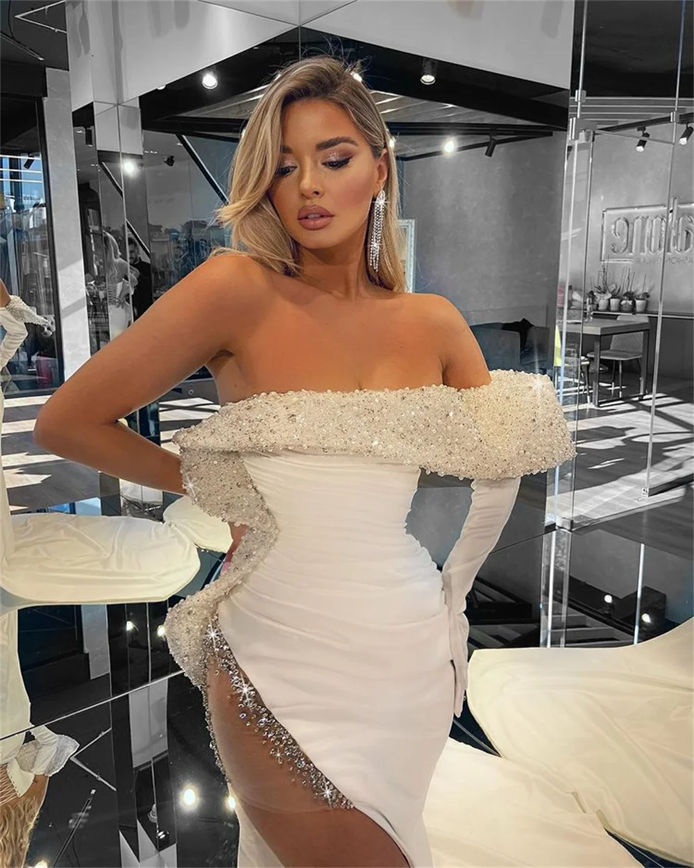 

Mermaid Beading White Elegant Long Evening Dress One Shoulder Sparkly Celebrity Dresses Satin Lace-up Robe De Bal