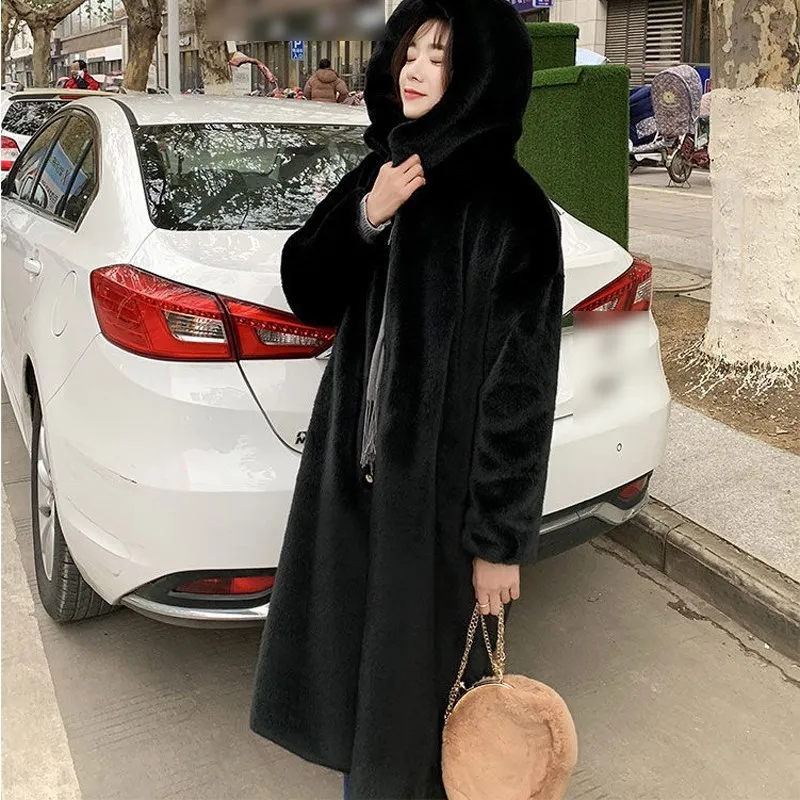 Зимнее корейское Женское пальто свободного кроя с капюшоном, толстое теплое пальто с мехом, повседневное женское пальто с имитацией кроличьей шерсти размера плюс, длинное пальто