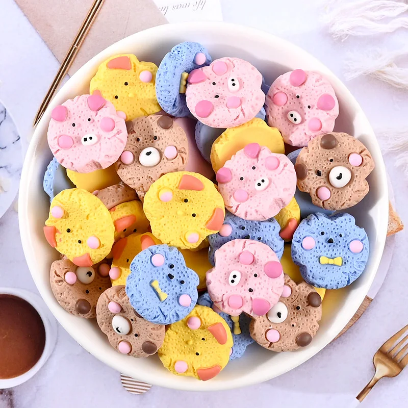 

10Pcs DIY Doll House Decoration Mini Biscuit Cookie Miniatures Baby Kids Food Pretend Play Toys for Doll Accessories