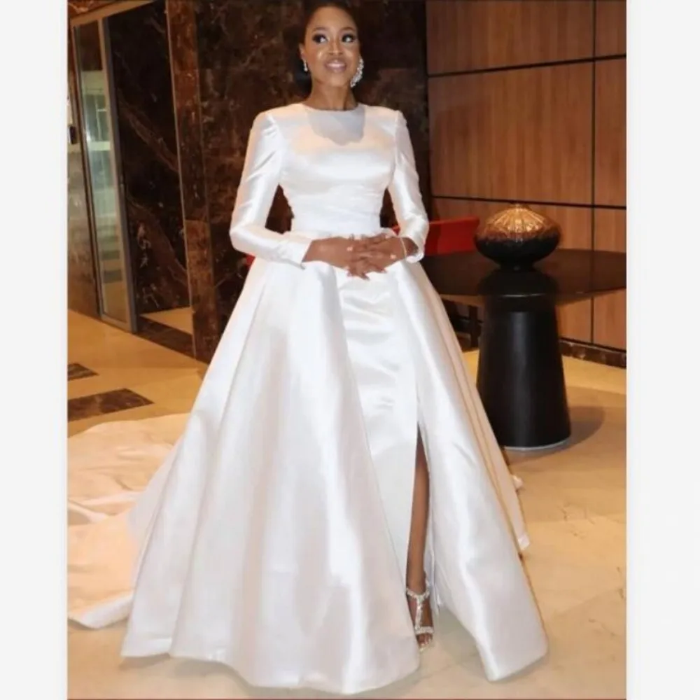 

2020 Elegant Satin Wedding Dresses Long Sleeves Side Split Cheap Bridal Dress African Plus Size Wedding Gowns