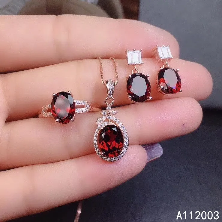 

KJJEAXCMY Fine Jewelry 925 sterling silver inlaid natural garnet female ring pendant earring set fashion supports test