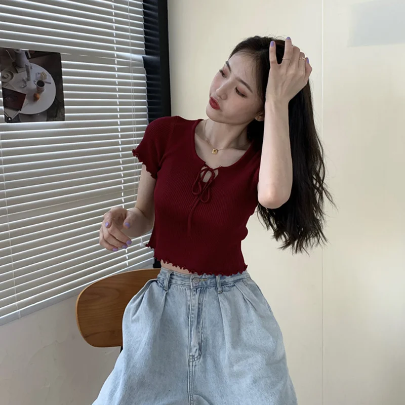 

Шикарный маленький Топ, женская летняя дизайнерская нишевая Сексуальная футболка с высокой талией и коротким пупком, Красная футболка с ко...