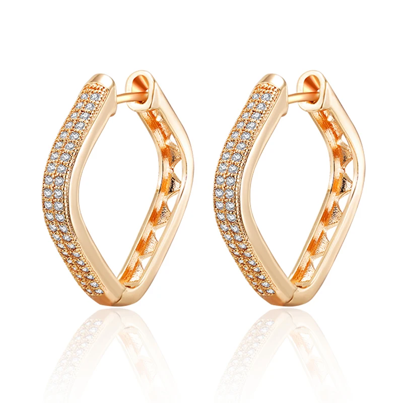 Роскошные серьги кольца с кубическим цирконием золотого и серебряного цвета