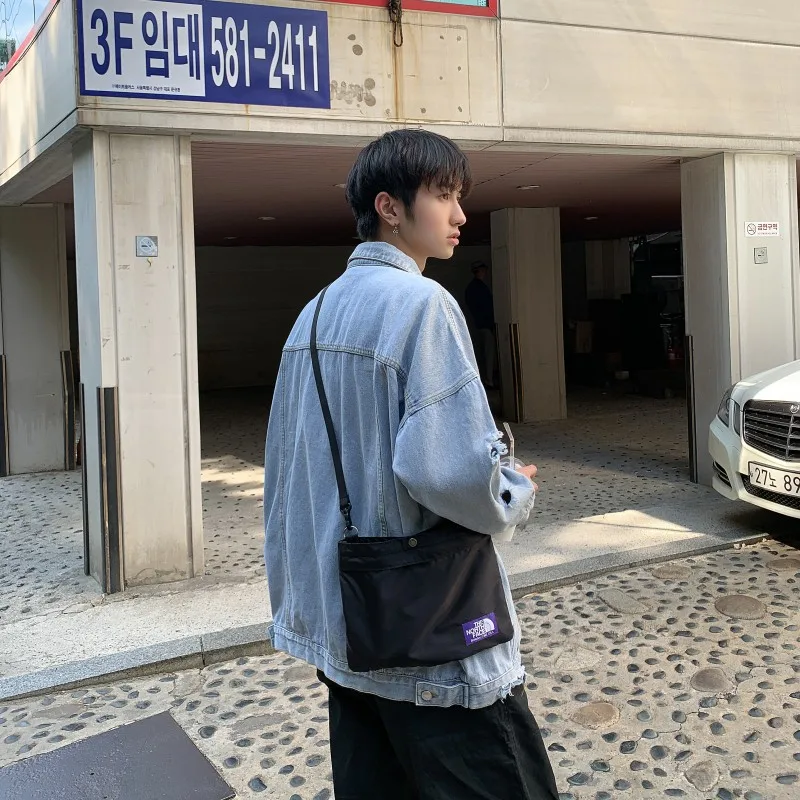 

Autumn and winter Korean version of the Hong Kong style loose collar jacket denim jacket