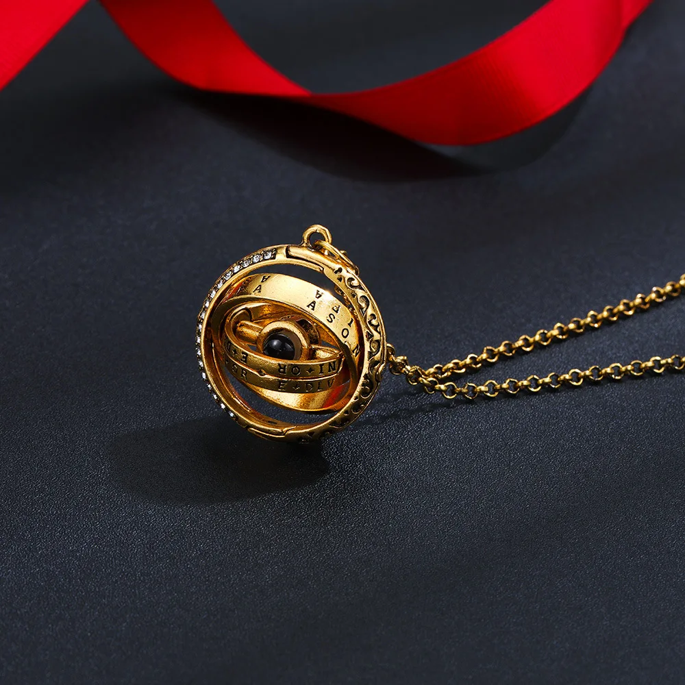 

Openable Astronomical Ball Projection Necklace 100 Language I Love You Pendant Necklace for Women Choker Valentine's Day Jewelry
