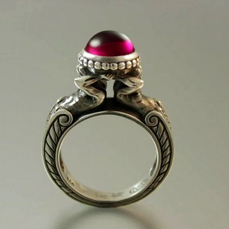 

Hot Sale New Mermaid Ruby Ring Creative Plated 925 Vintage Thai Silver Ring
