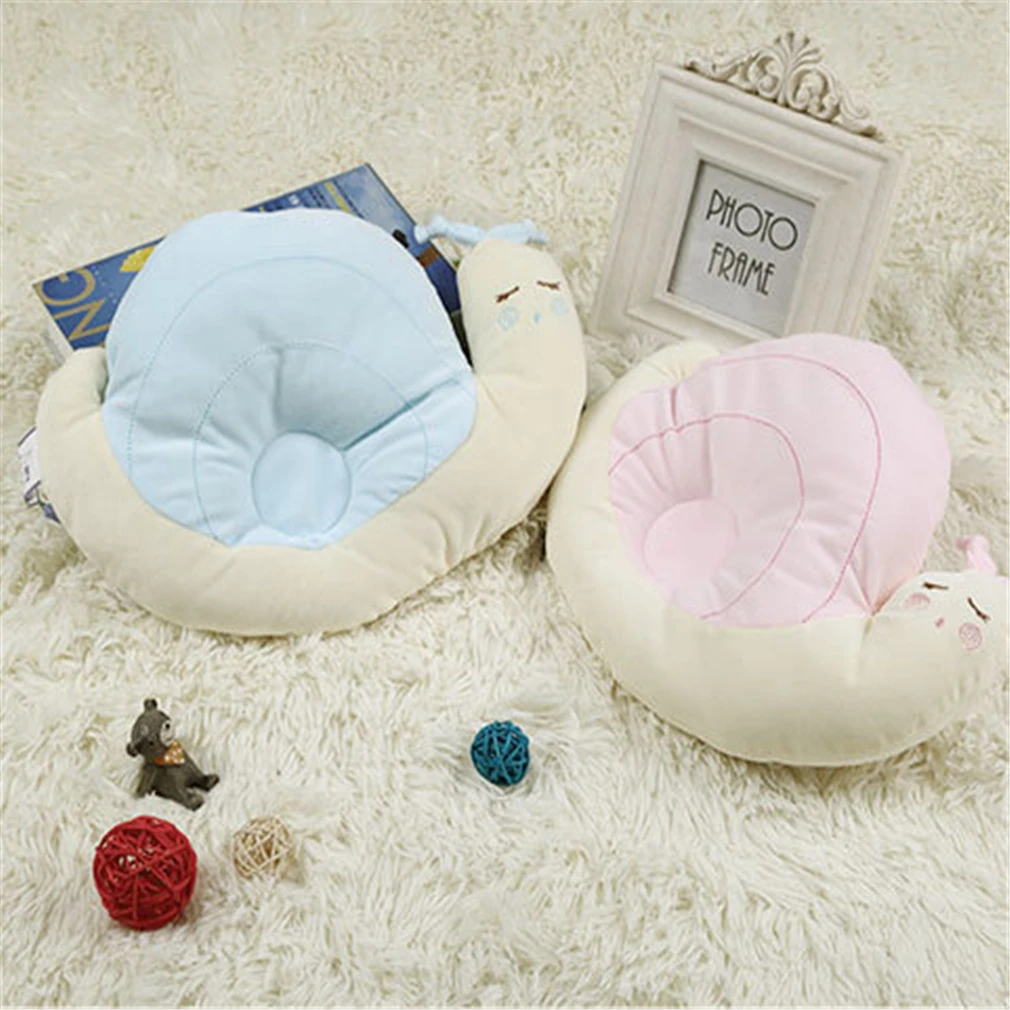 Детская подушка милая плюшевая улитка тканевая для сна с животными мягкая детей