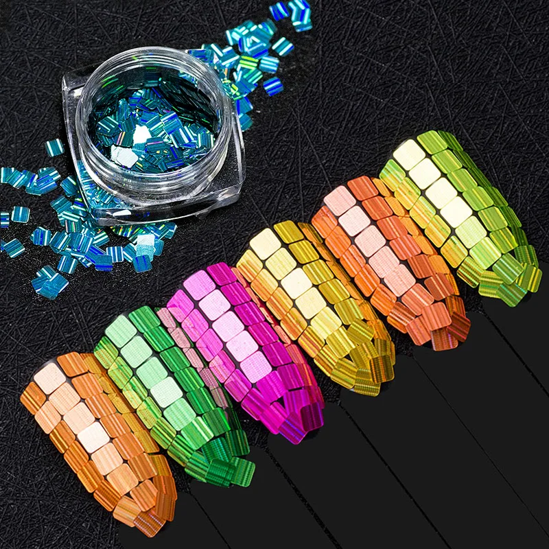 Голографический 3d-дизайн ногтей с четырьмя лилилиями квадратной формы