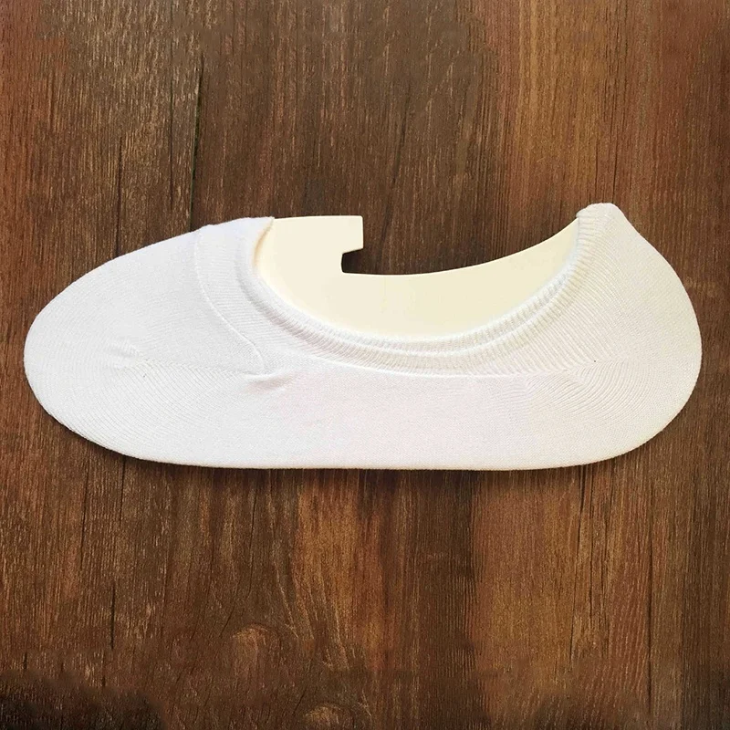 Женские и мужские носки один размер невидимые спортивные тонкие хлопковые с