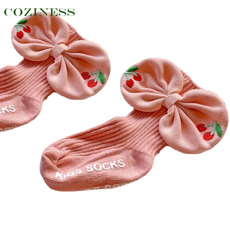 

COZINESS Autumn Winter Children Socks Short Tube Sock Baby Bow-Knot Dot Rubber Socks Newborn Dress Collocation Festival Gift