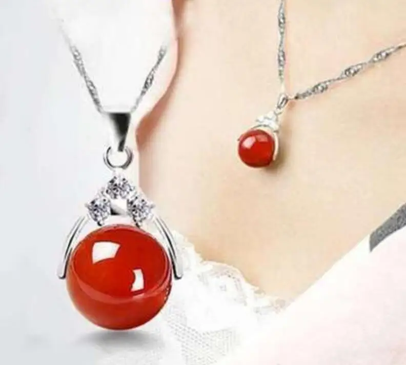 Женские серьги из бисера инкрустированные зелеными нефритовыми бусинами 925 |