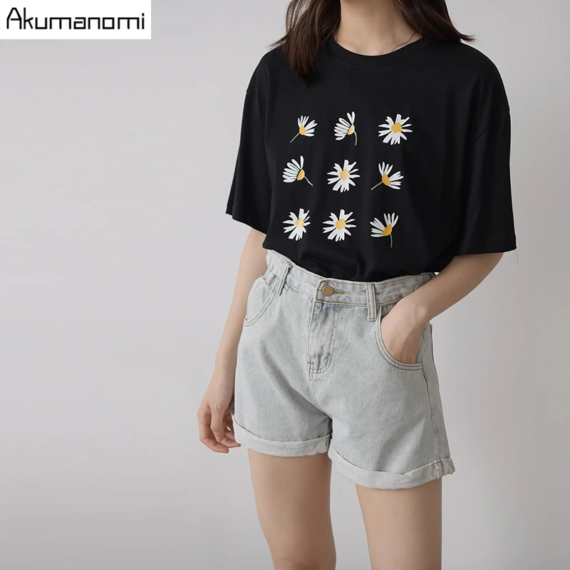 Футболка женская хлопковая с круглым вырезом и коротким рукавом милая размера