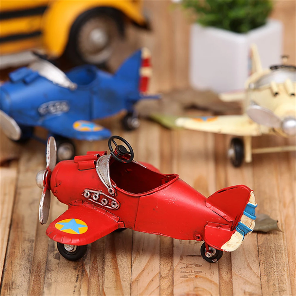 

Retro Wrought Iron Desktop Airplane Decoration Handmade Tinplate Decoration Crafts Simulation Classic Plane Model Ornaments
