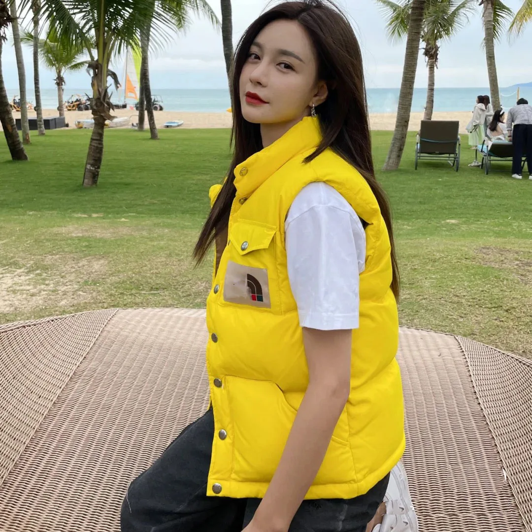 

Женский и мужской пуховик с карманами, стеганая куртка на утином пуху без рукавов, зима 2021