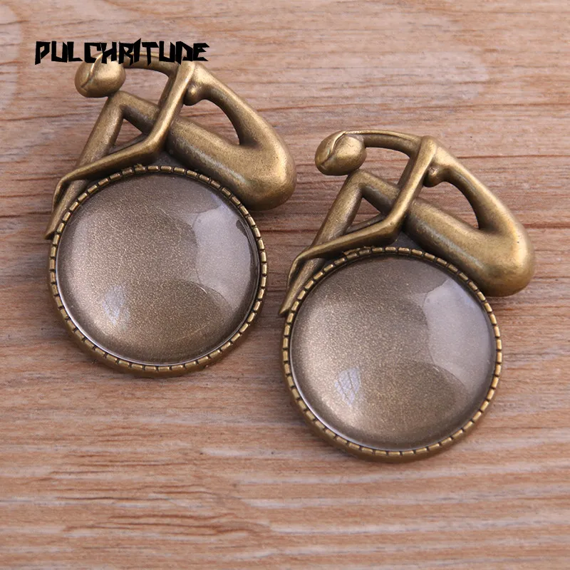 PULCHRITUDE 2pcs 25mm Inner Size Antique Bronze Round Punk Toothed Brooch Cabochon Base Setting Charms Pendant