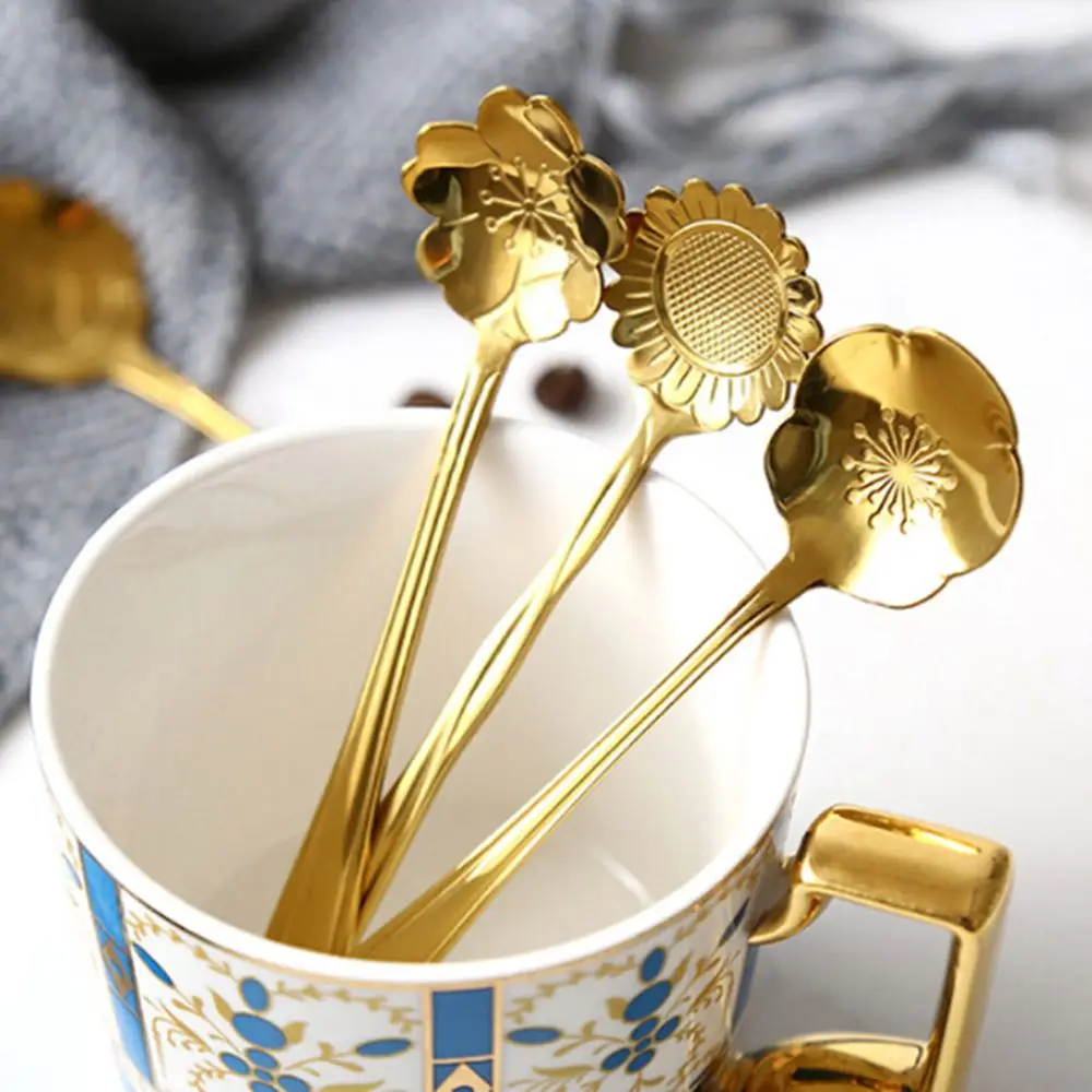 

1Pc Vintage Gold Flower Spoons Coffee Tea Spoon Stainless Steel Spoon Fancy Sugar Dessert Teaspoon Bar Cafe Kitchen Tableware