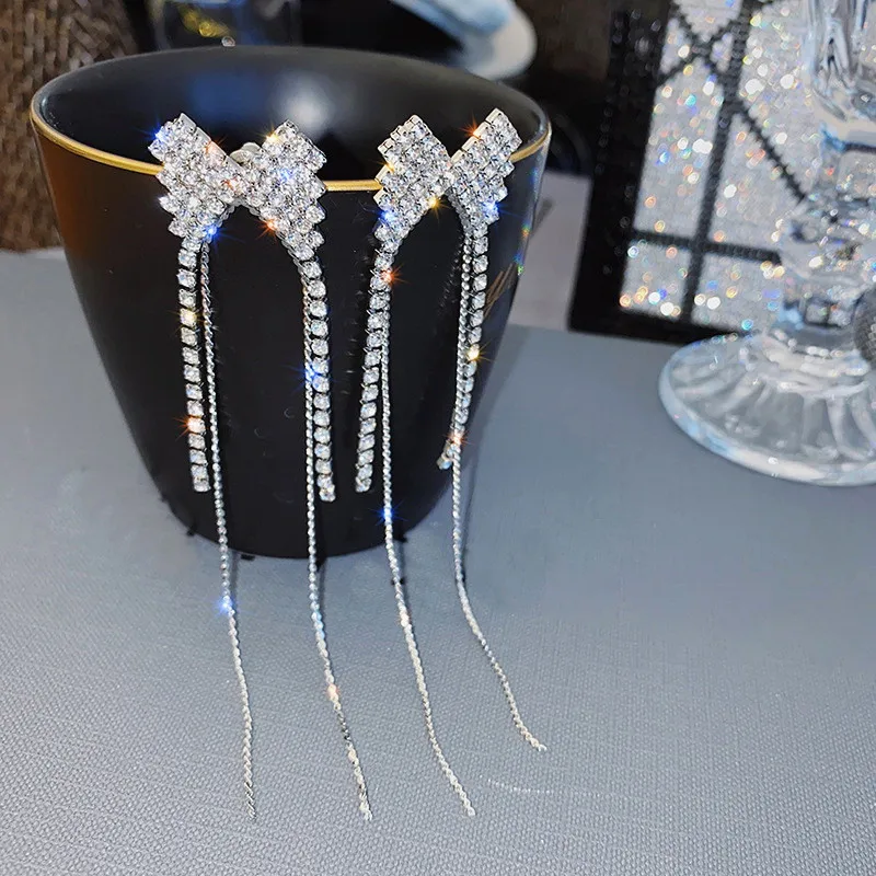 Блестящие серьги Стразы с кисточками и бантом для женщин корейские модные