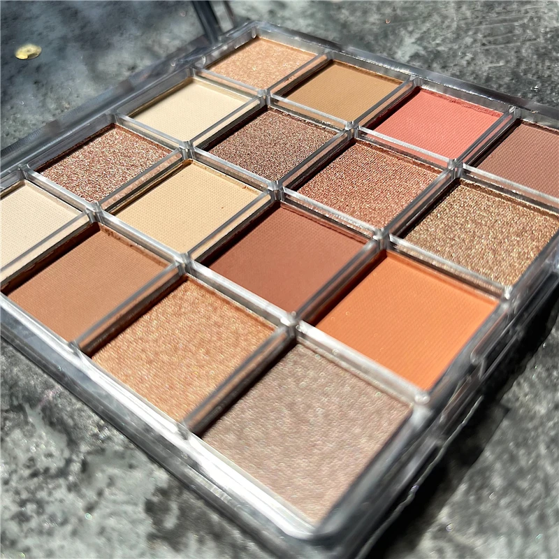 Палитра теней для век с шиммером и матовыми блестками Алмазный металлический