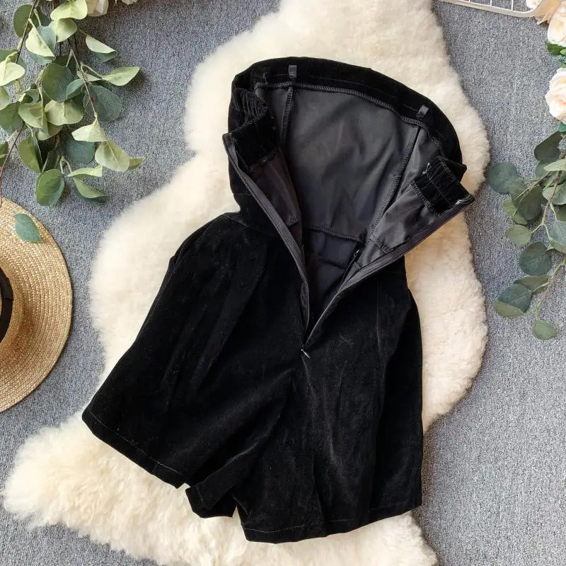 

Vintage Black 2pcs Set 2020 Spring Summer See Through Lace Tops + Double Breasted Button Decoration Velvet Romper Two Piece Set