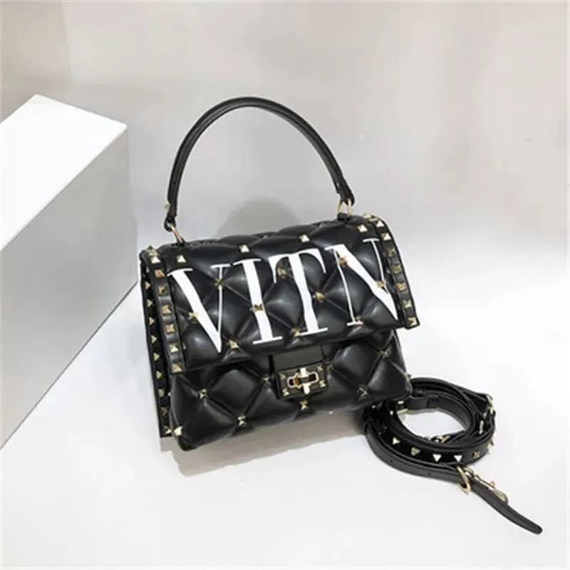 

Fashionable leather and sheepskin luxury handbags, classic ladies bag letters designer rivet shoulder messenger bag, show style