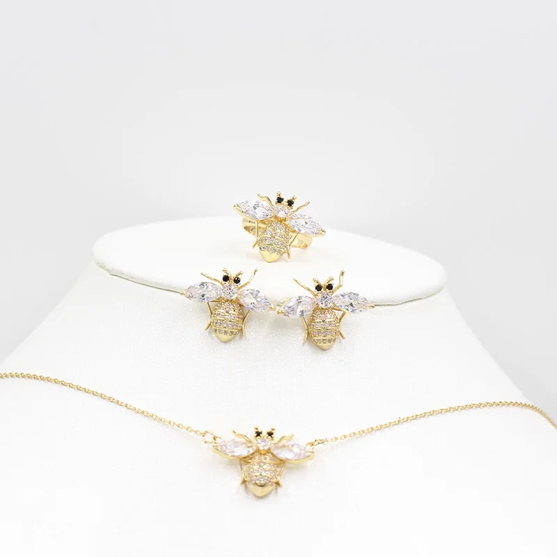 Комплект из колье серёг и кольца розового золота 585 пробы | Украшения аксессуары