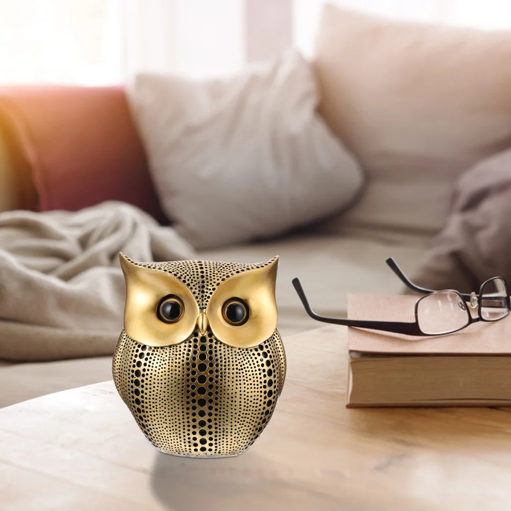 

1Pc Animal Owl Adornment Creative Resin Owl Decoration Desktop Ornament