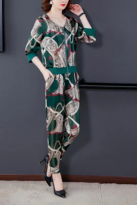 

2020 Summer Casual Sexy To Piece Set Fashion Print Women 2 Peice Pants Sets Green Women Outfits Plus Size Zip Loose Outfits