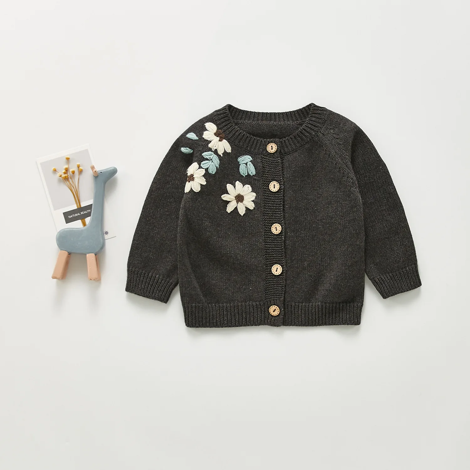 

Autumn New Baby Knit Coat Flower Embroidery Baby Girl Sweater Cotton Kids Knitted Cardigan Children Single Breasted Jacket