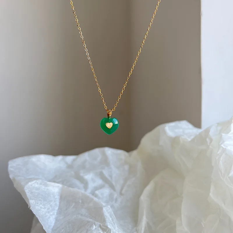 

Silvology Real 925 Sterling Silver Natural Jade Green Heart Pendant Necklace for Women Elegant Luxury Necklace Simple Jewelry