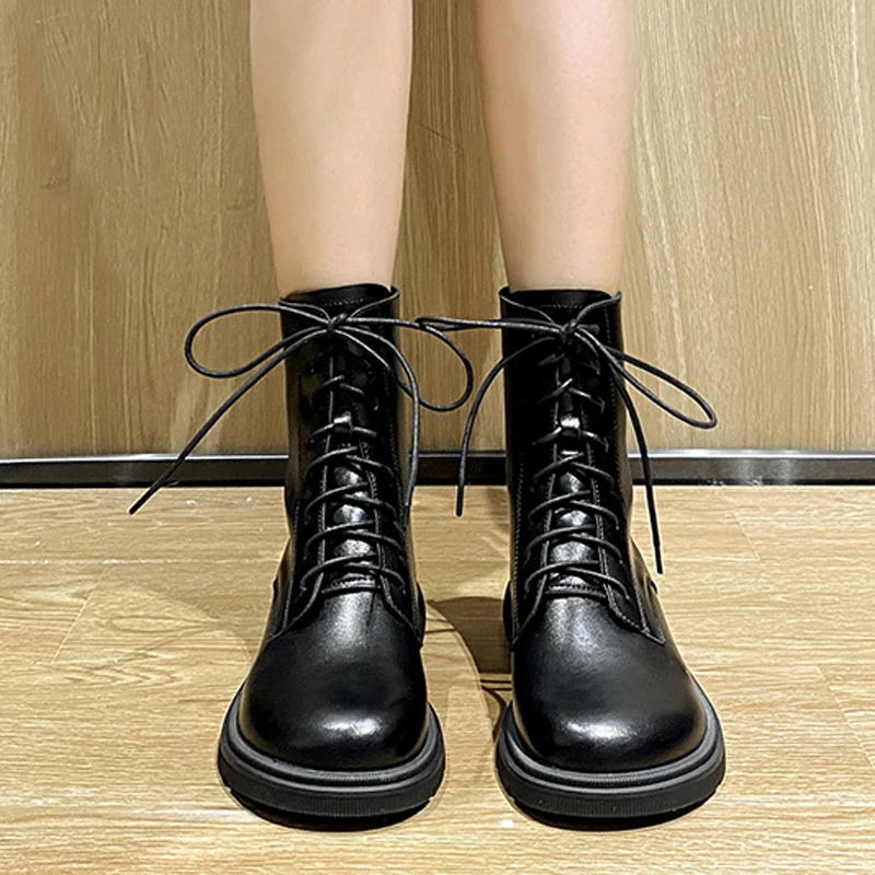 

Высококачественная повседневная женская обувь, модная дизайнерская однотонная уличная теплая удобная женская обувь на шнуровке для отдых...