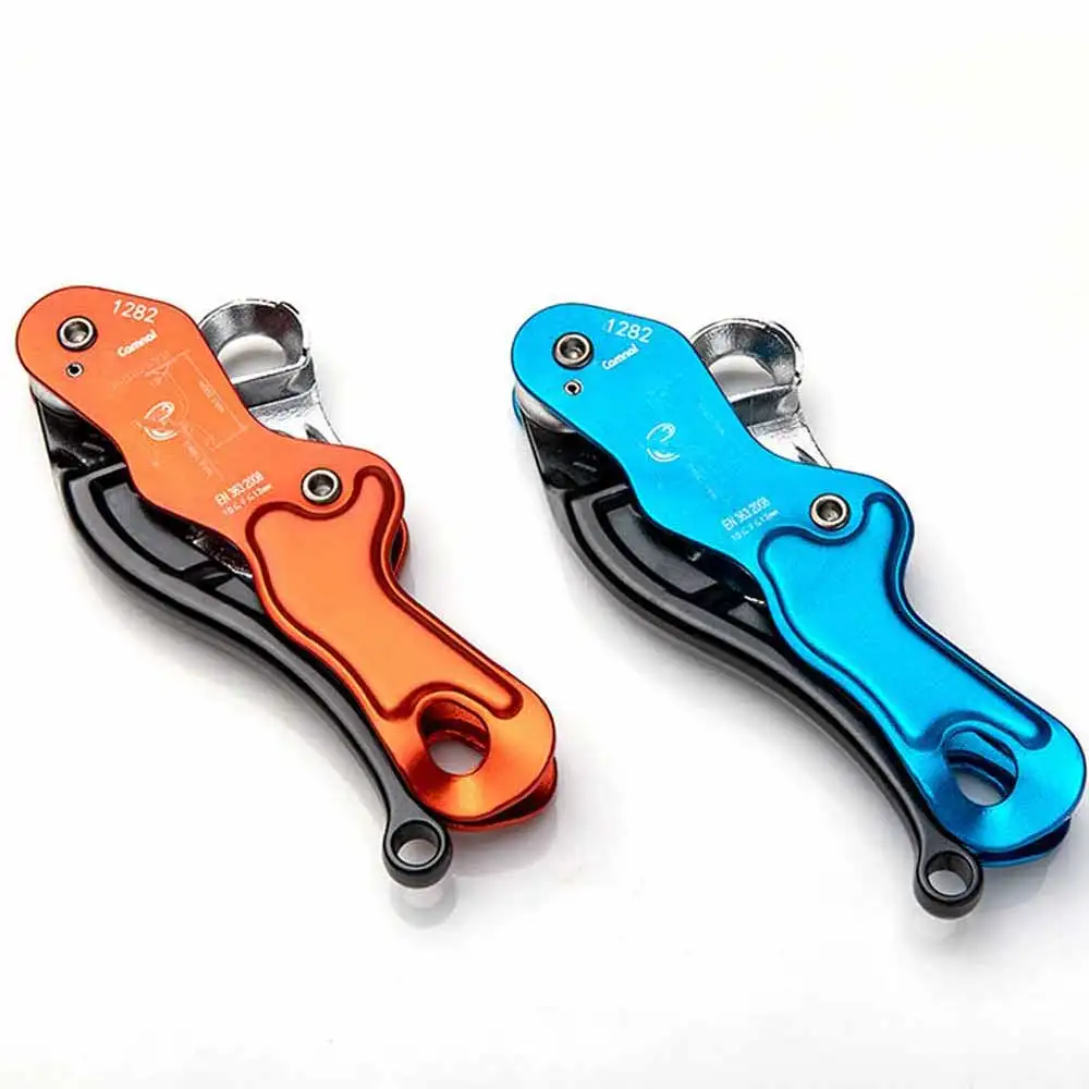 

CAMNAL Hand Ascender Mountaineering Climbing Tree Arborist Rappelling Gear Equipment Rope Clamp for 10-12MM Rope