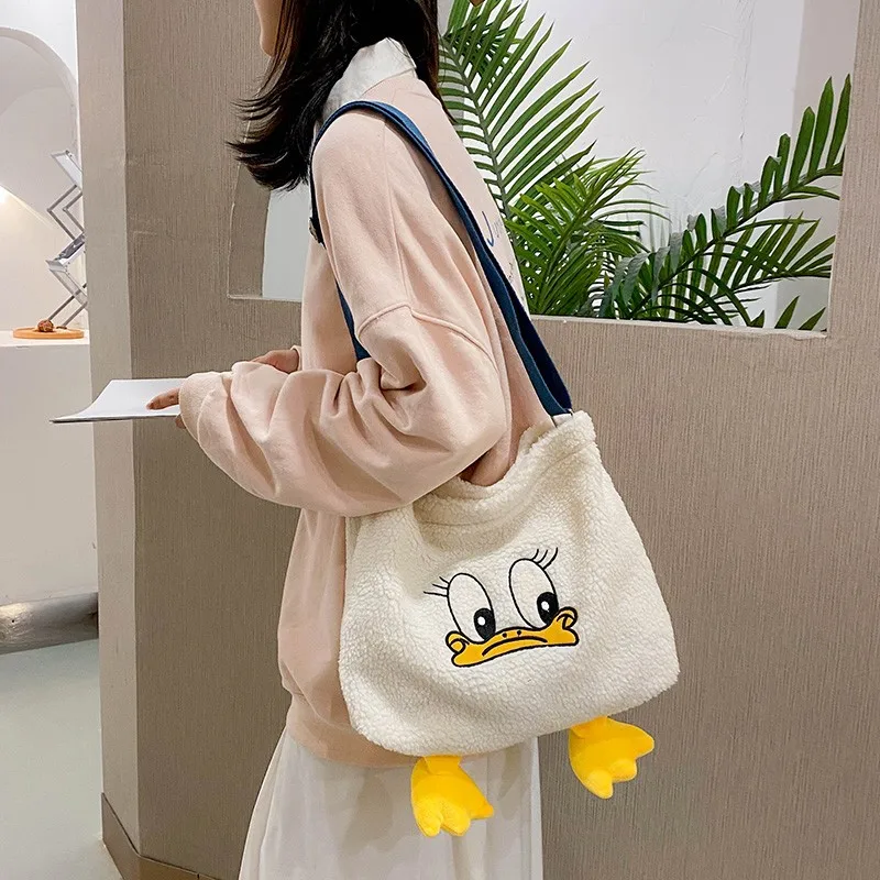 

Cartoon Duck Design Plush Women's Crossbody Bag Winter Shoulder Bags Large Capacity Handbag Female Trendy Messenger Bag Tote
