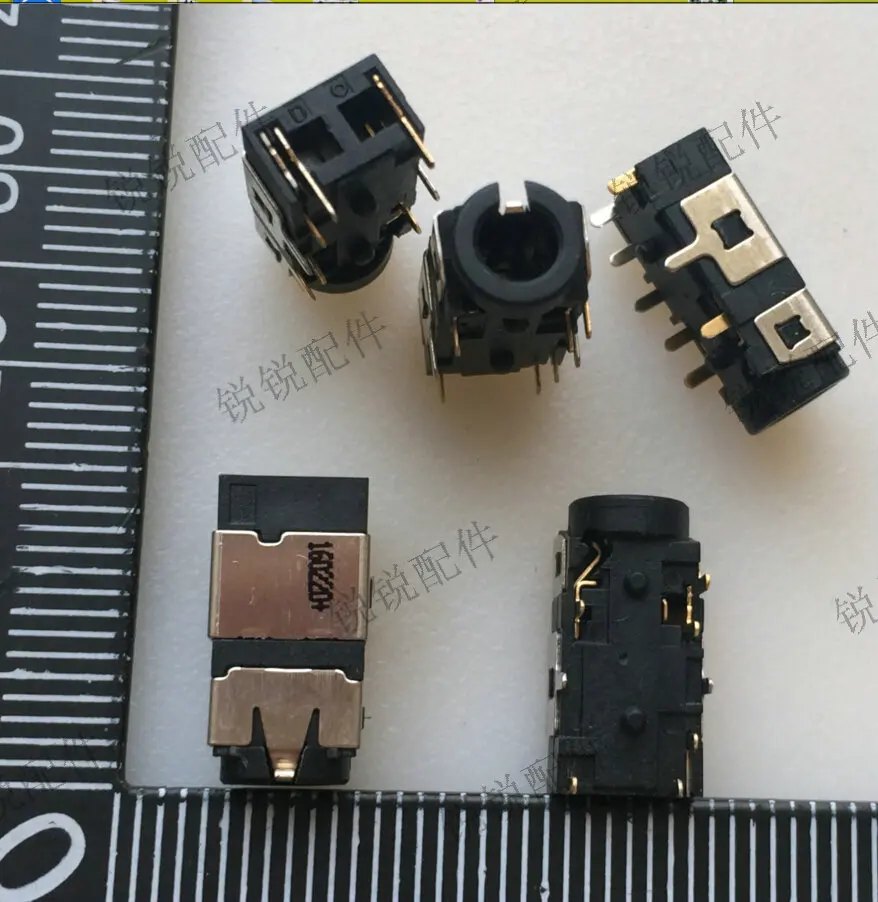 

female connector For 3.5 mm headphone socket laptop audio bridgePlate headphones female connector 8P headphone jack