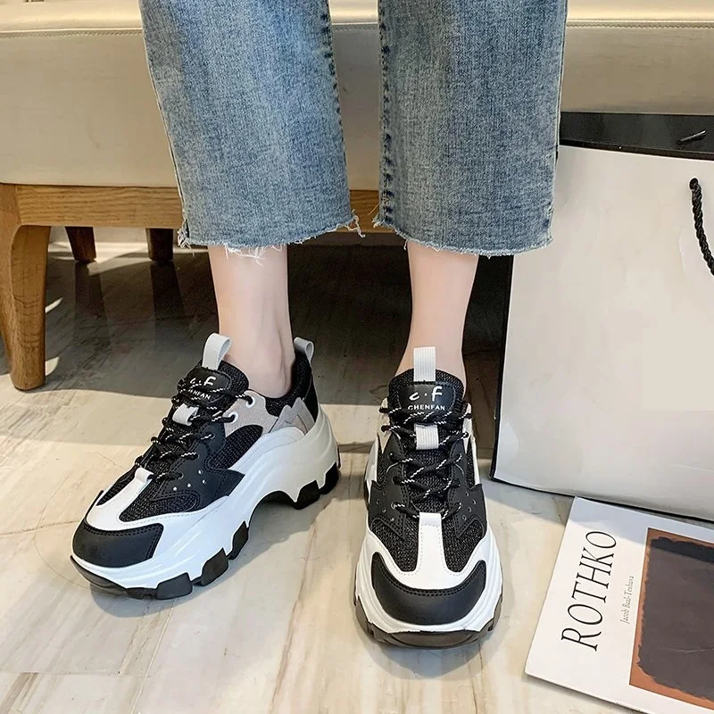 

Women Chunky Sneakers Vulcanize Shoe Korean Fashion New Female Black White Platform Thick Sole Running Casual Shoe Woman 7cm New