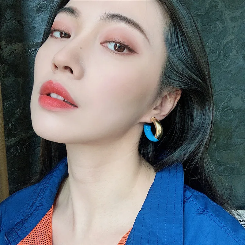 

Design New Fashion Punk C-shaped Earring for Women Cool Jewelry Vintage Retro Colorful Earings Metal