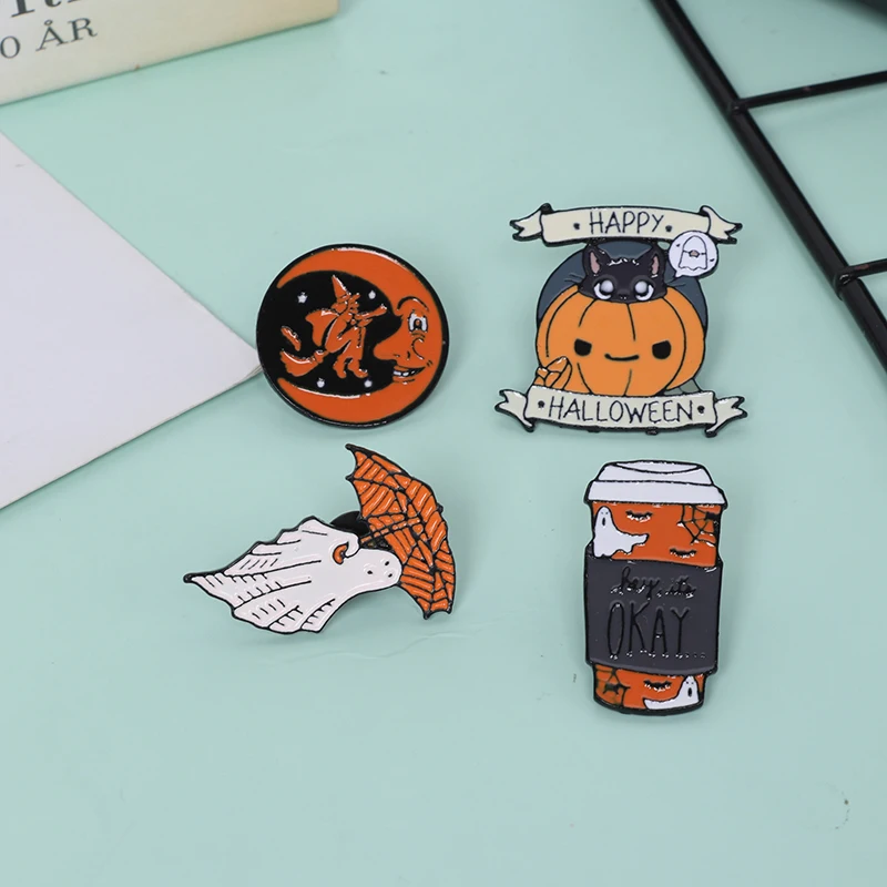 Хэллоуин эмали штырь кофе Луна в виде приведения и тыквы брошь зонтика рюкзак