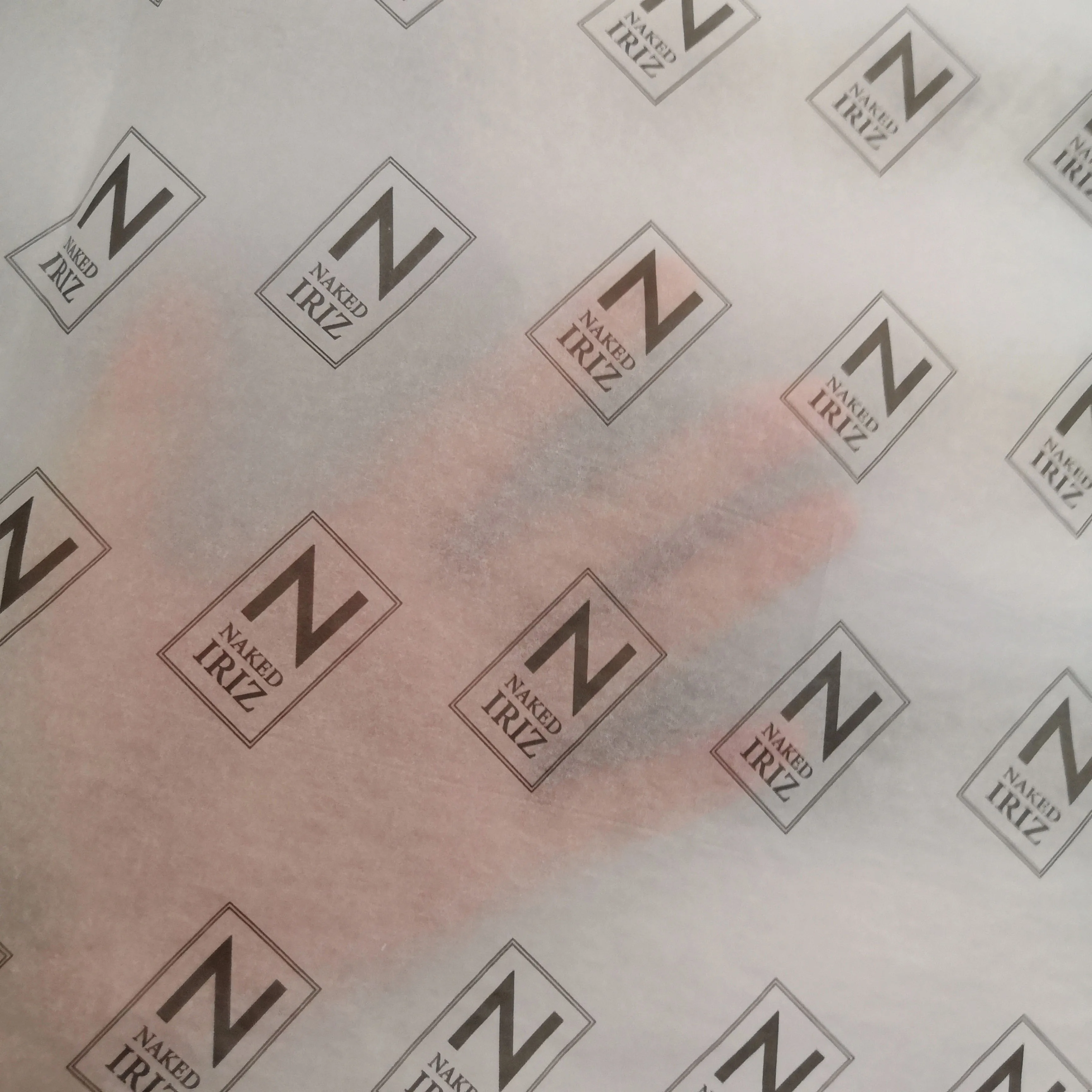 Индивидуальная упаковка салфеток шелковая печатная бумага с логотипом для