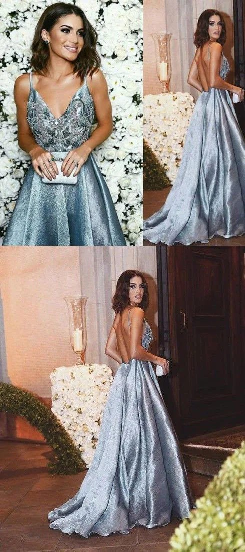 

2018 European and American New Dress Popular Deep V Strap Backless Dress Sexy