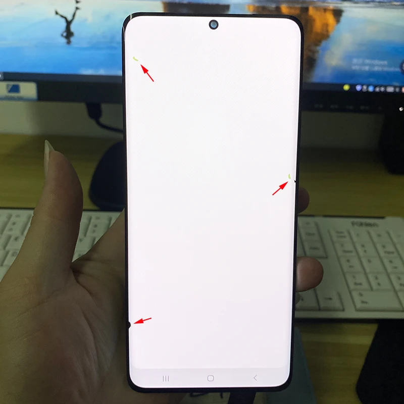 Tanie SUPER AMOLED 6.8