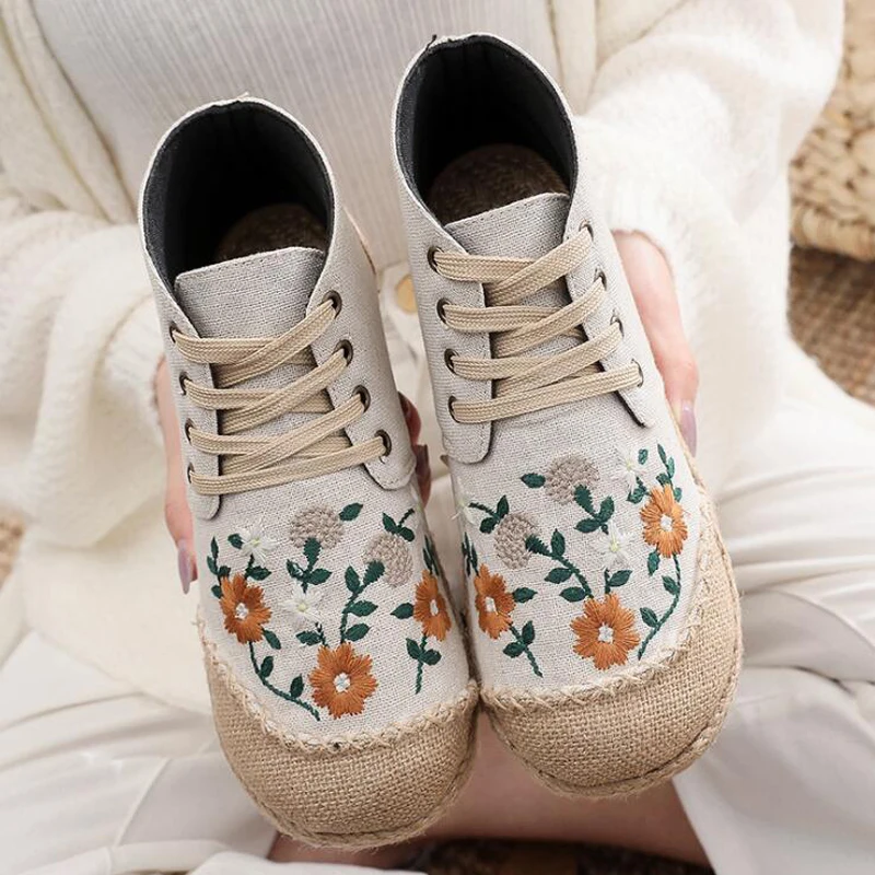 

Autumn Hot Sale Ethnic Embroidered Flowers Daisy Closed Shoes Hemp Toe Women's Flat Casual Shoes
