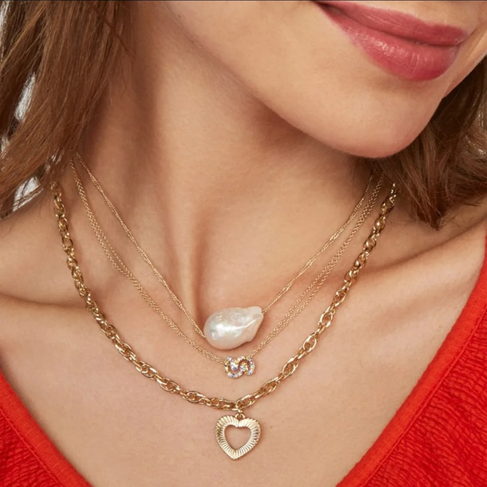 Gosun Fashion Alloy Diamond Set Pendant Alphabetic Necklace For Women With Collarbone Chain Custom Alphabetic Gift For Girls