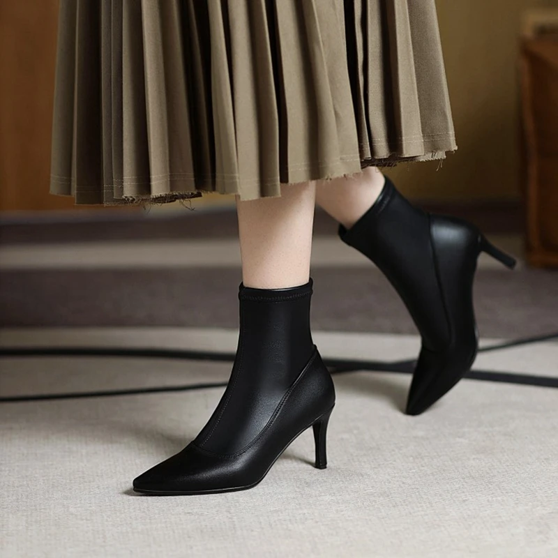 

2021 Winter New High Heels, Thin Heels, Short Boots, Thin Boots, Fashionable and Versatile Net Red Hot Women's Boots-H5-215